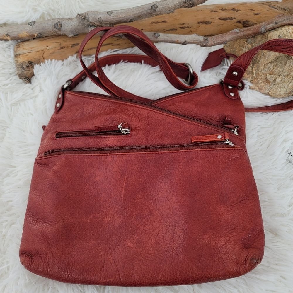 Levenger red crossbody leather purse - Picture 9 of 14